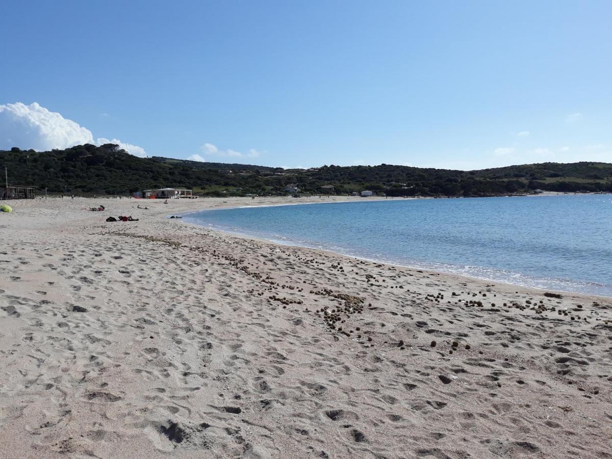 Appartamento Panoramico Calarossa Sardegna Изола Роса Екстериор снимка